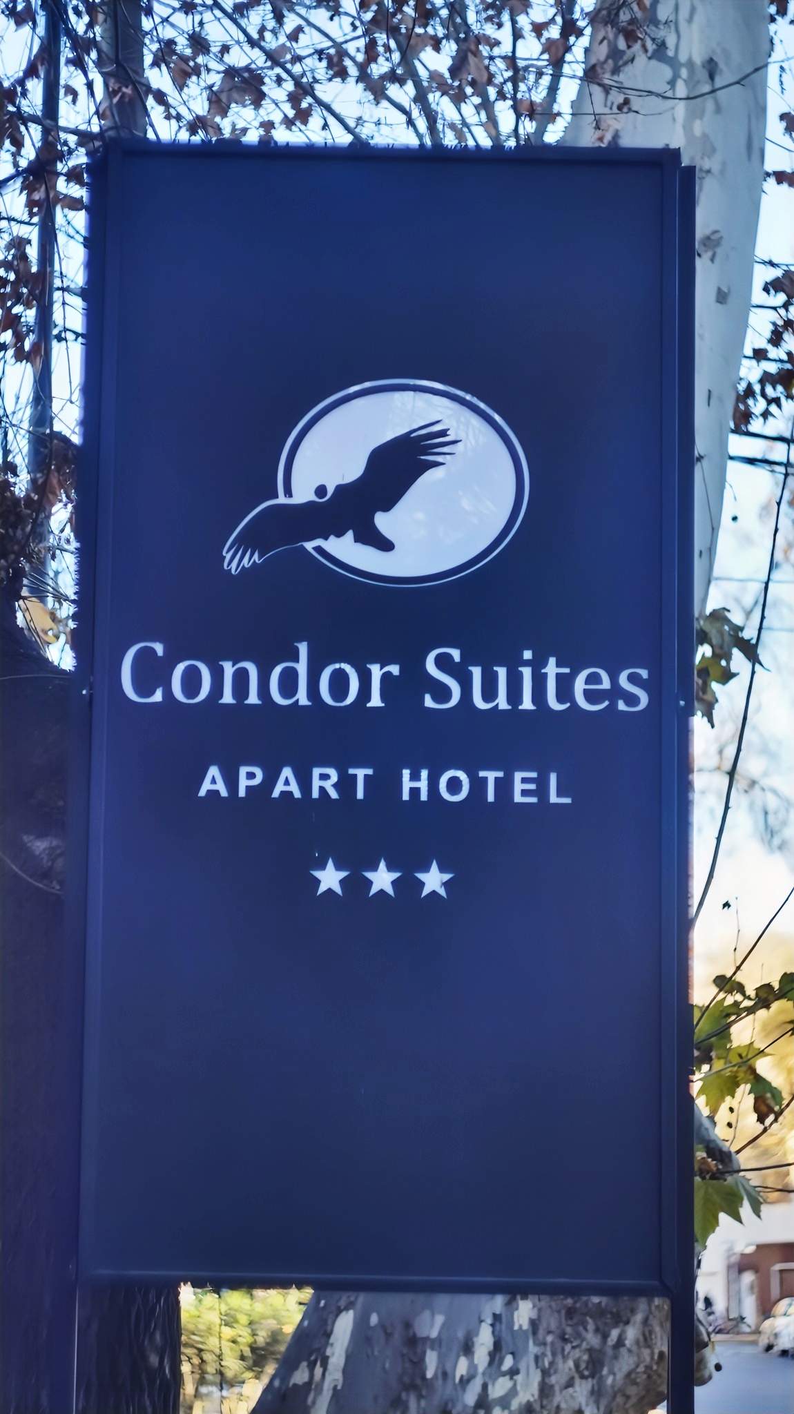 Hotel 4