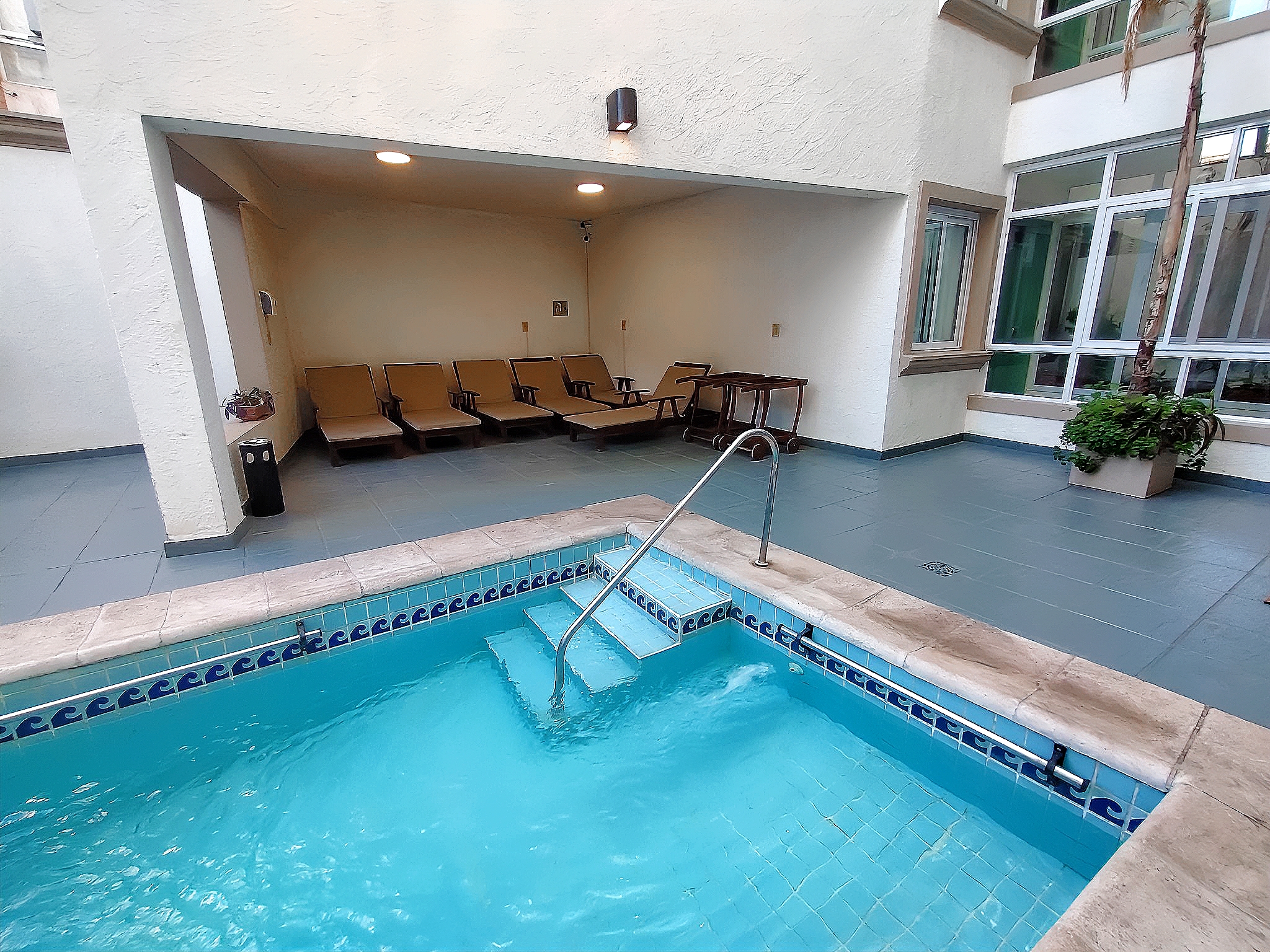 Piscina 8
